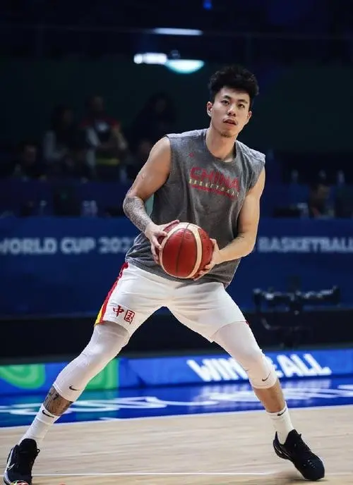 样的锋线球, 防守弹性直, 蒙古队无法 样的锋线球, 防守弹性直, 蒙古队无法