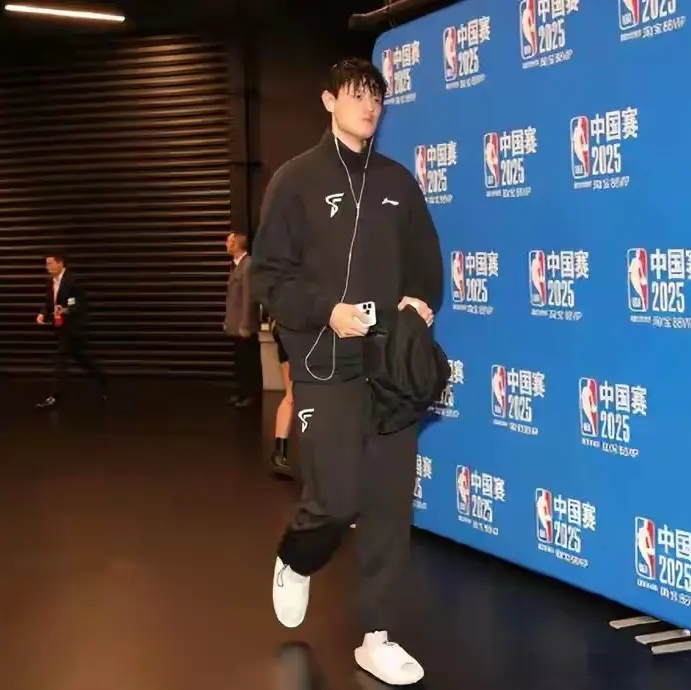 至于防守呢, OjynY 至于防守呢, OjynY